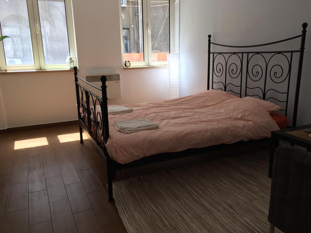 Apartament Lipscani Bucureşti